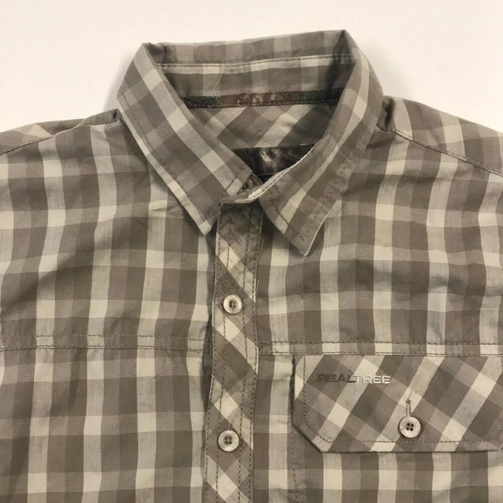 REALTREE Men's Small Tan Plaid short sleeve Shirt
